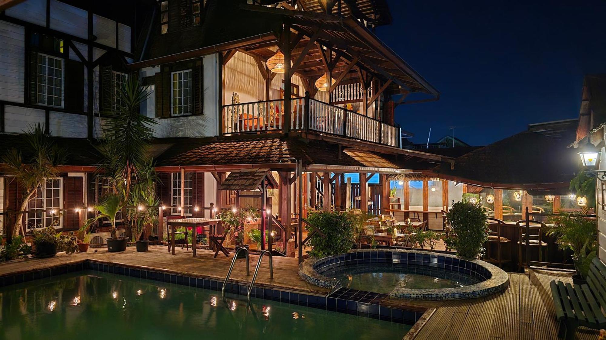 Greenheart Boutique Hotel باراماريبو المظهر الخارجي الصورة