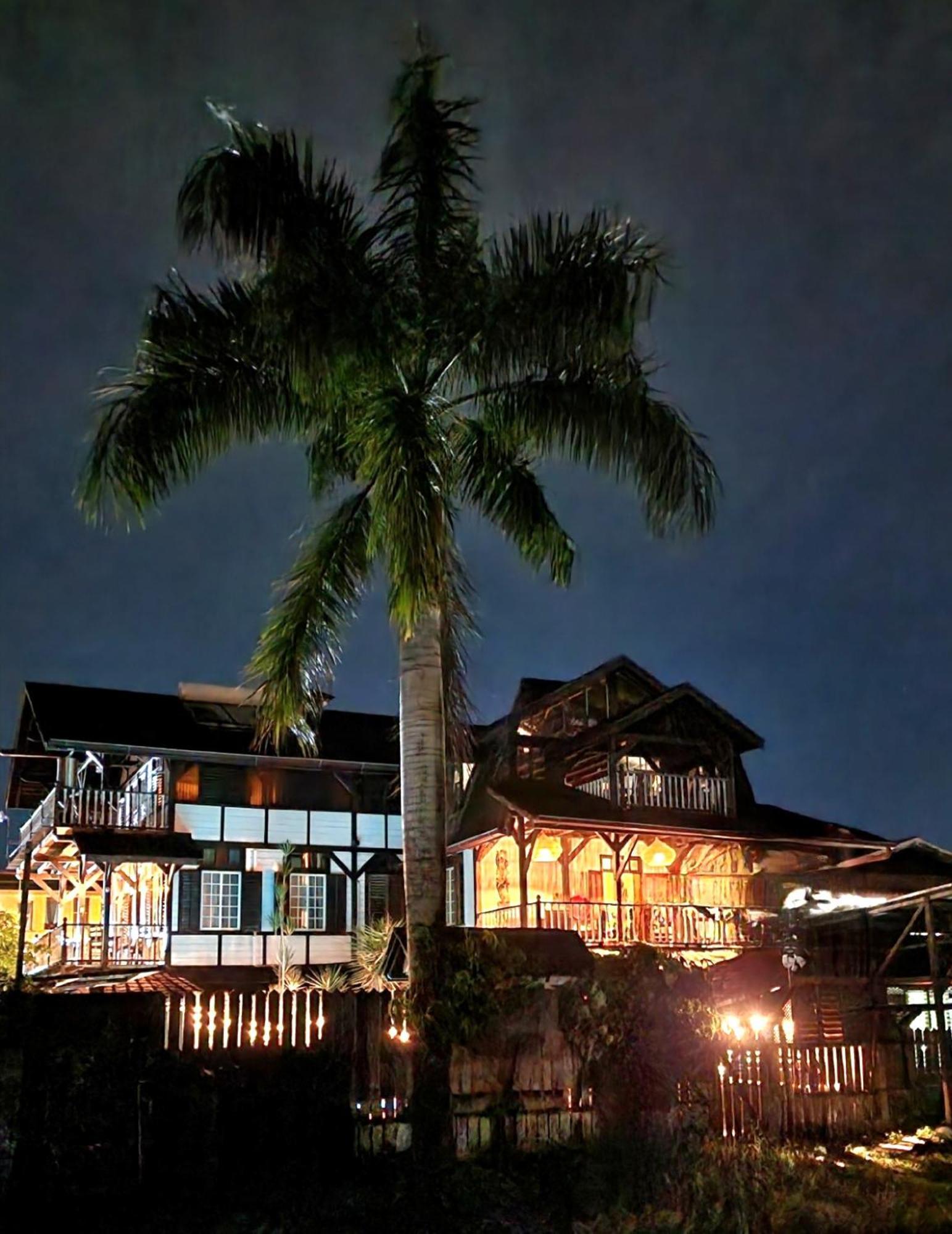Greenheart Boutique Hotel باراماريبو المظهر الخارجي الصورة